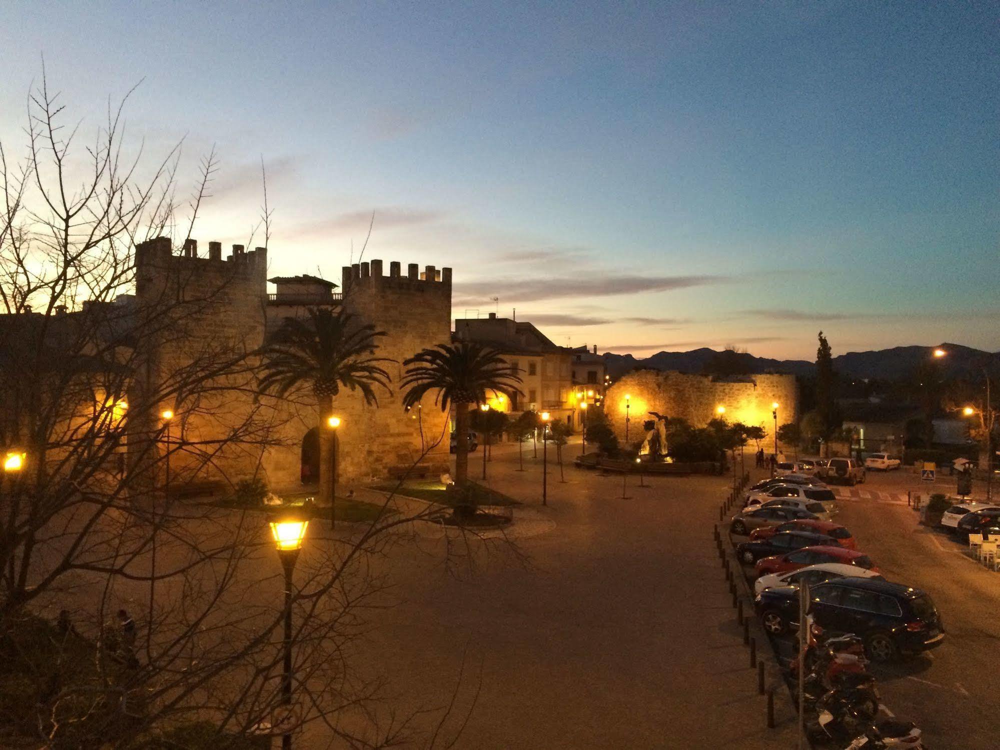 Apartamentos Carlos V Alcúdia Exteriér fotografie