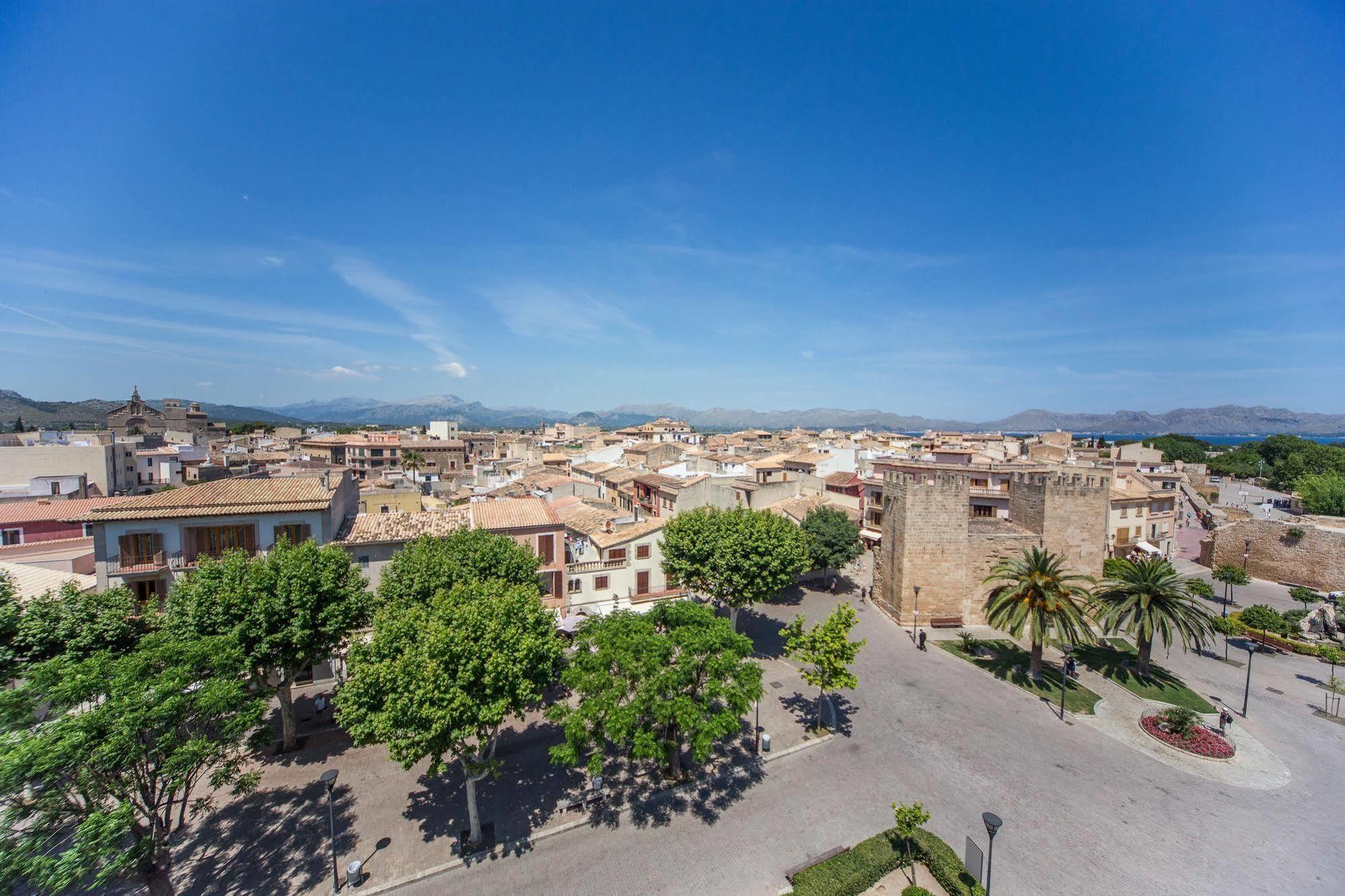 Apartamentos Carlos V Alcúdia Exteriér fotografie